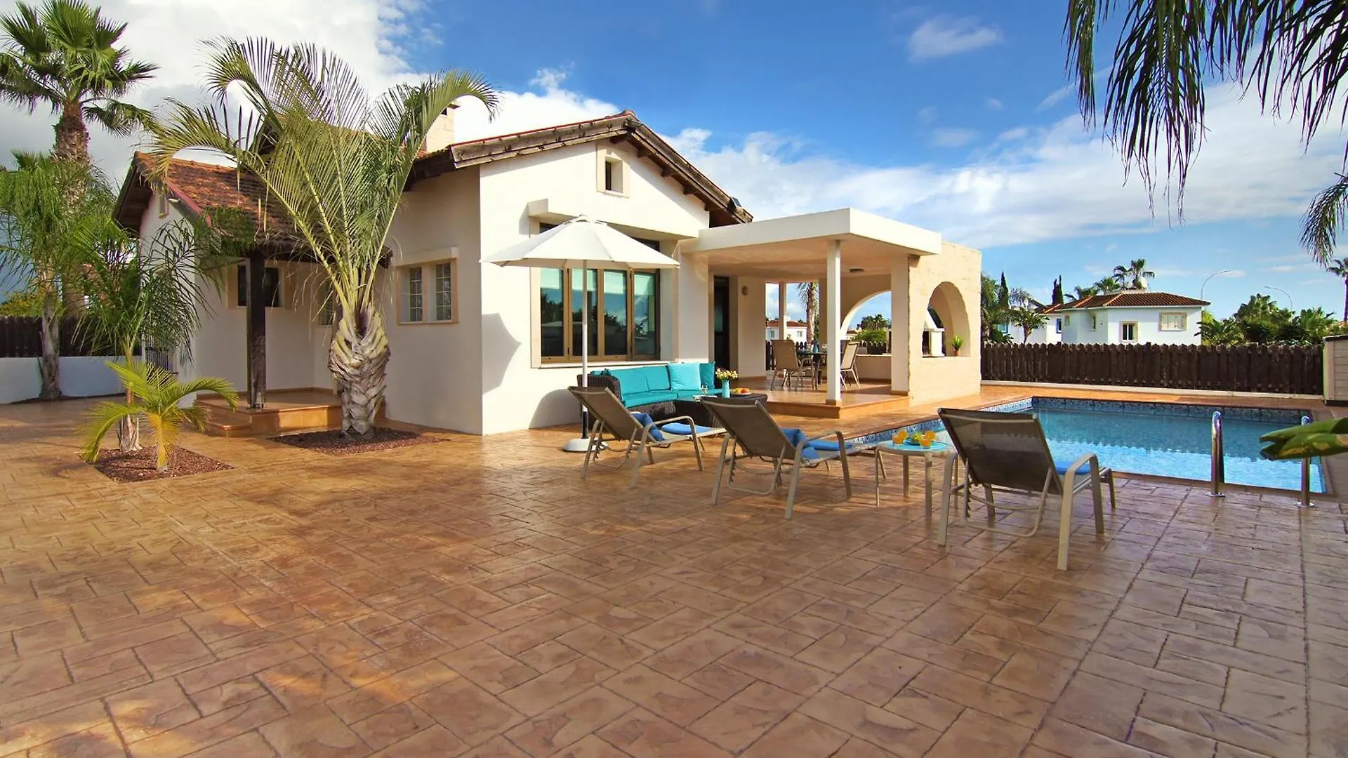 Villa Merry Ajía Nápa
